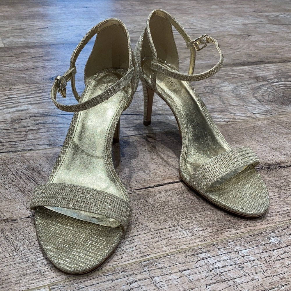 Michael Kors - Gold Heels